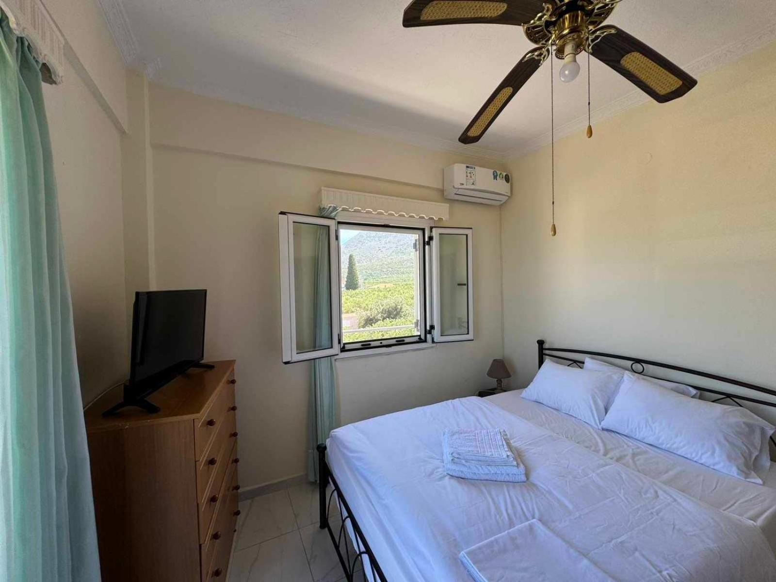 Santis Apartment Ареополі Екстер'єр фото